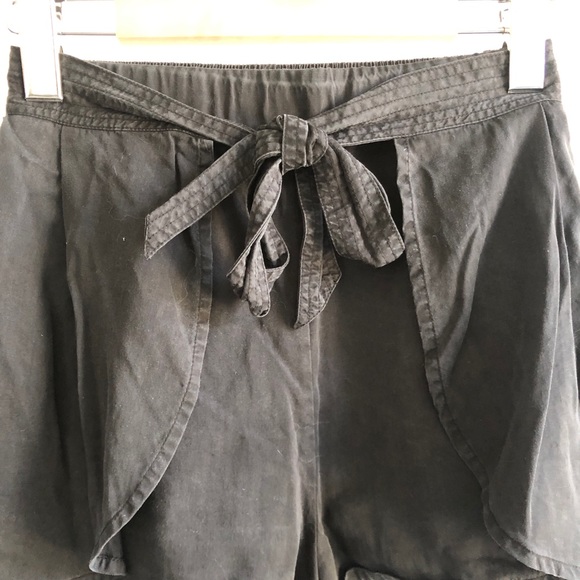 lululemon lab Cupro Short - Picture 2 of 5